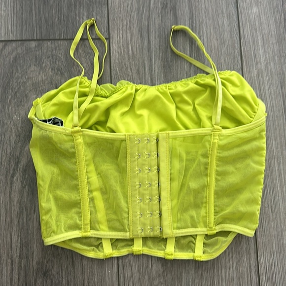 Small corset top 😊 - Picture 2 of 3